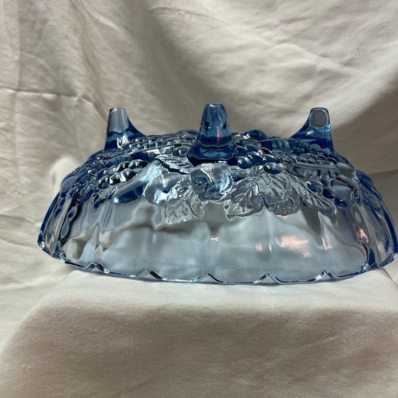 Large Indian glass harvest blue footed fruit bowl - Picture 5 of 6